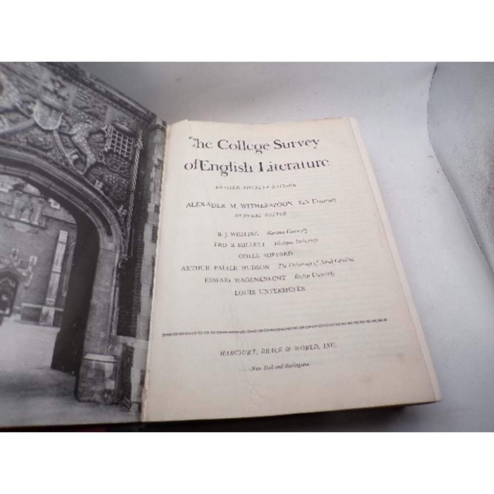 The College Survey of‎ English Literature Revised Shorter Edition Harcourt 1951